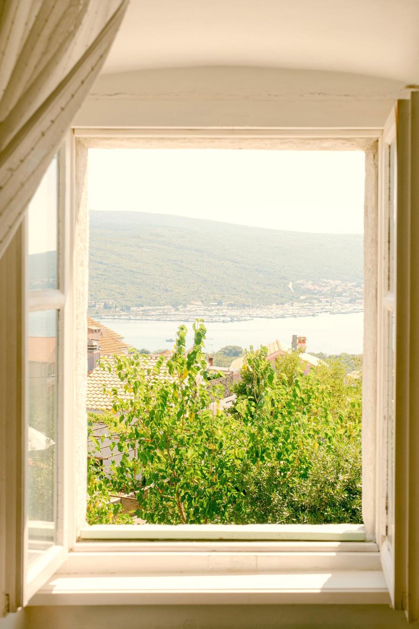Pavi Apartments Romantic Stone House K13 Kornić Exteriér fotografie